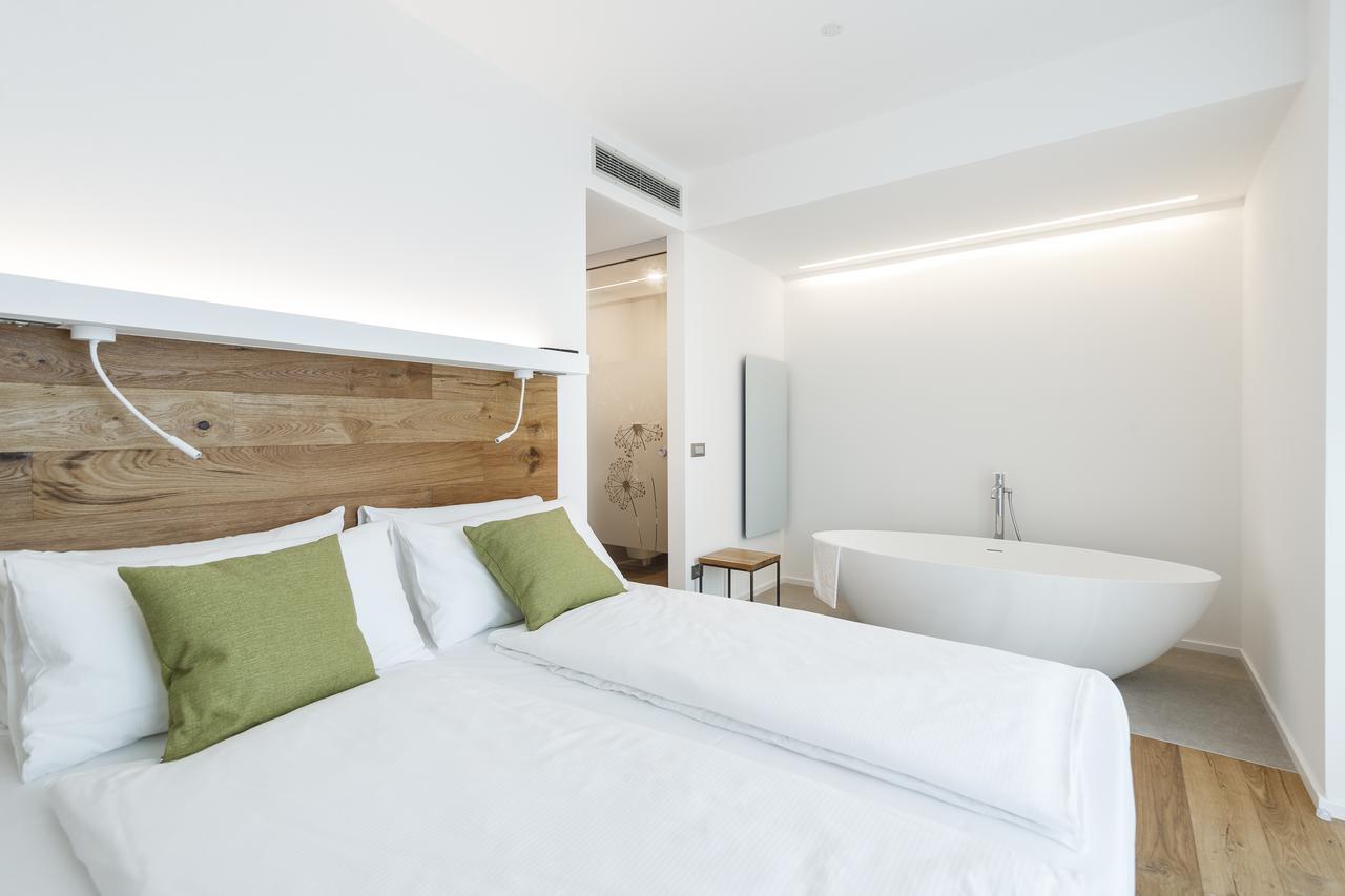 Alea - Garda Lake Suite Arco Exterior photo